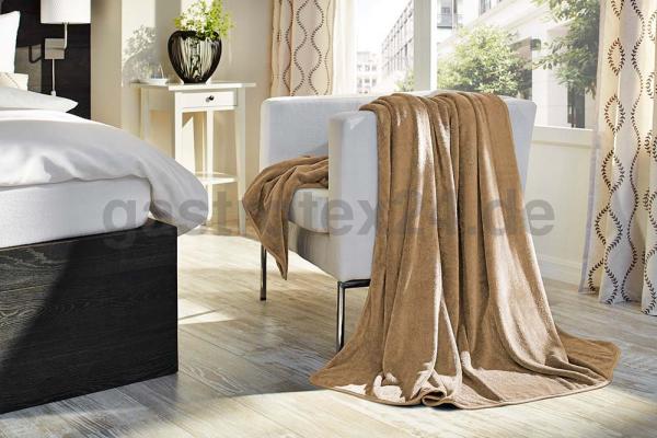 Wolldecke Coy Soft F.R. schwer entfammbar in Farbe kamel